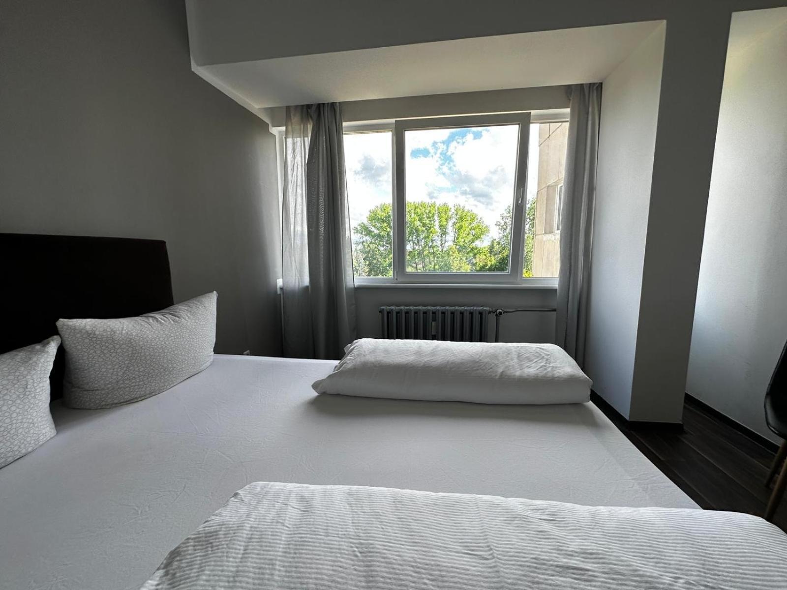 Ootel.Com Berlin Dış mekan fotoğraf