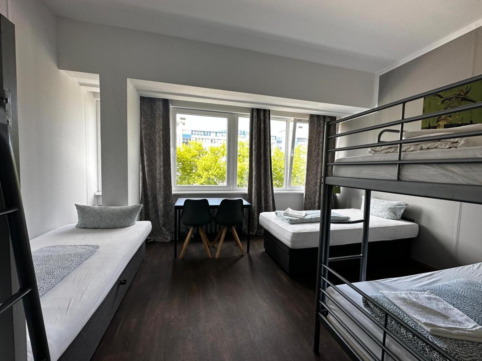 Ootel.Com Berlin Dış mekan fotoğraf